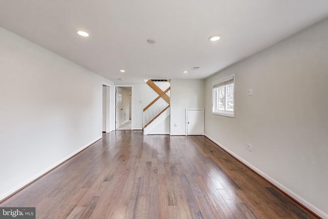 14316 WOODCREST DR, Rockville, MD 20853