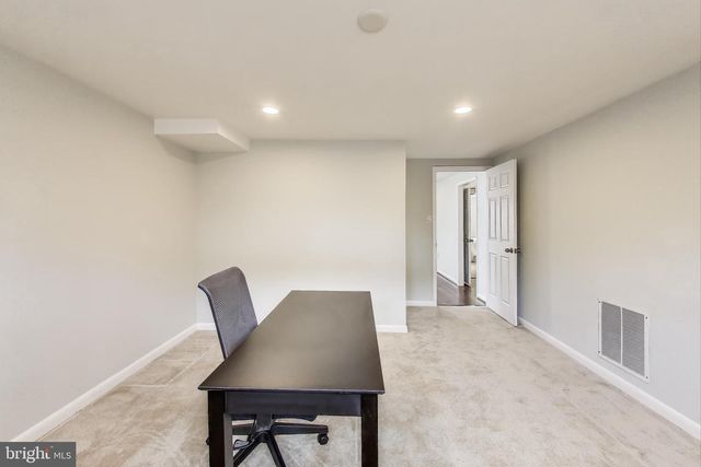 14316 WOODCREST DR, Rockville, MD 20853