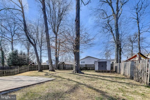 14316 WOODCREST DR, Rockville, MD 20853