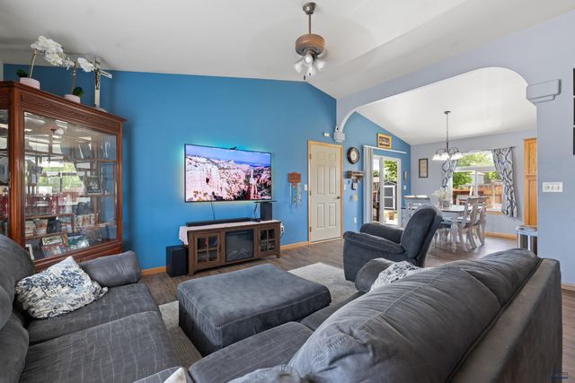 7285 BRIGHTON, Summerset, SD 57718