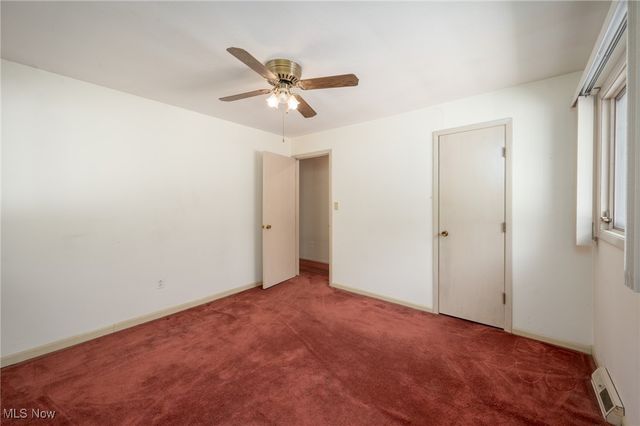 4859 Delevan Drive, Lyndhurst, OH 44124