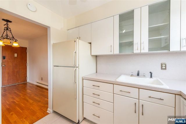 100 Pierson Miller Drive D12, Pompton Lakes, NJ 07442