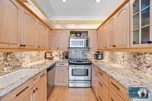 1985 S Ocean Drive Pha, Hallandale Beach, FL 33009