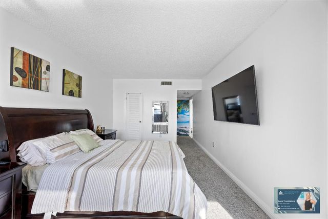 1985 S Ocean Drive Pha, Hallandale Beach, FL 33009