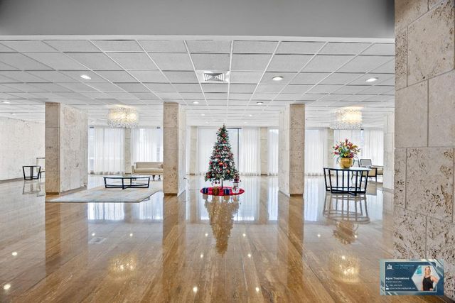 1985 S Ocean Drive Pha, Hallandale Beach, FL 33009