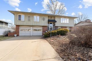 449 Regent Rd, Salina, KS 67401