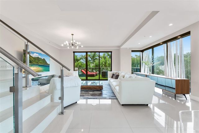 3030 N Ocean Blvd S101, Fort Lauderdale, FL 33308