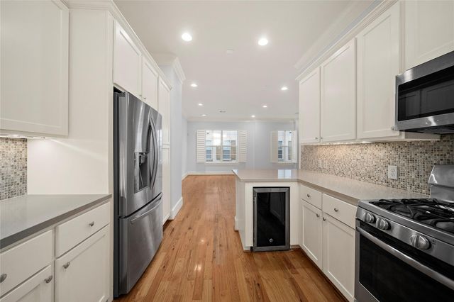 4031 Bellefontaine Street 117, Houston, TX 77025