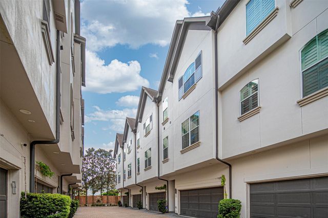 4031 Bellefontaine Street 117, Houston, TX 77025