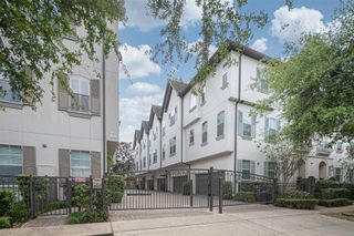 4031 Bellefontaine Street 117, Houston, TX 77025