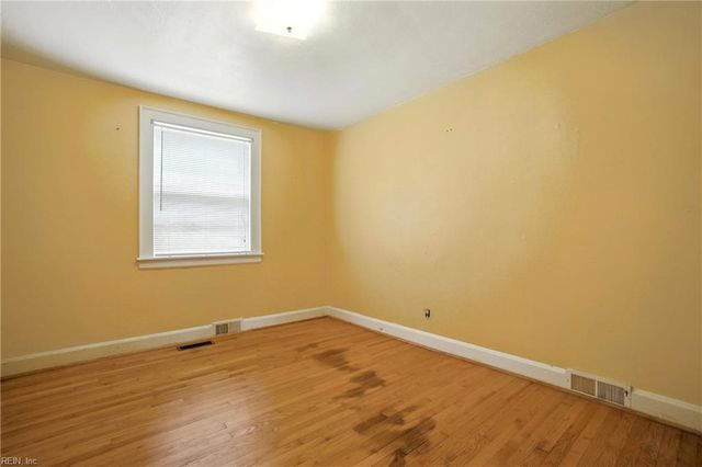 140 Tyler CRES, Portsmouth, VA 23707