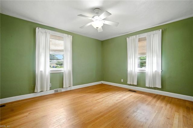 140 Tyler CRES, Portsmouth, VA 23707