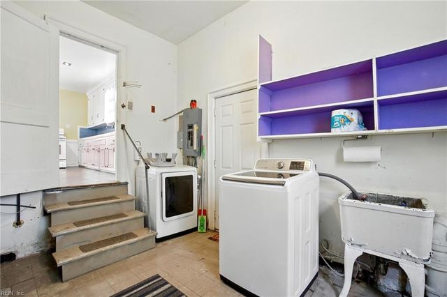 140 Tyler CRES, Portsmouth, VA 23707