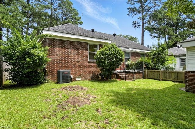 140 Tyler CRES, Portsmouth, VA 23707