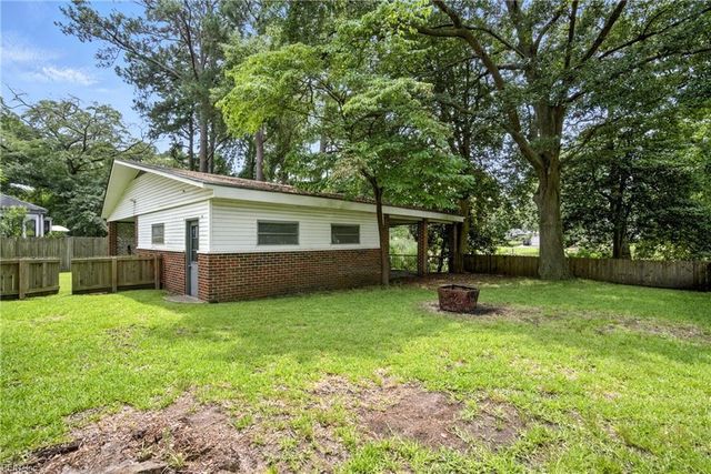 140 Tyler CRES, Portsmouth, VA 23707