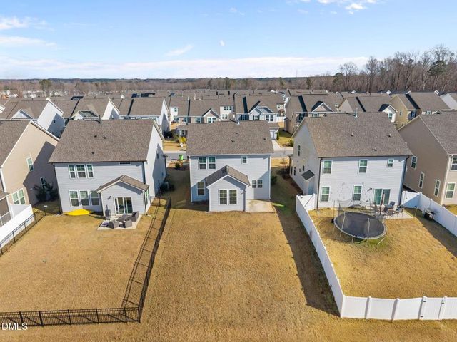 88 Antler Steel Drive, Clayton, NC 27527