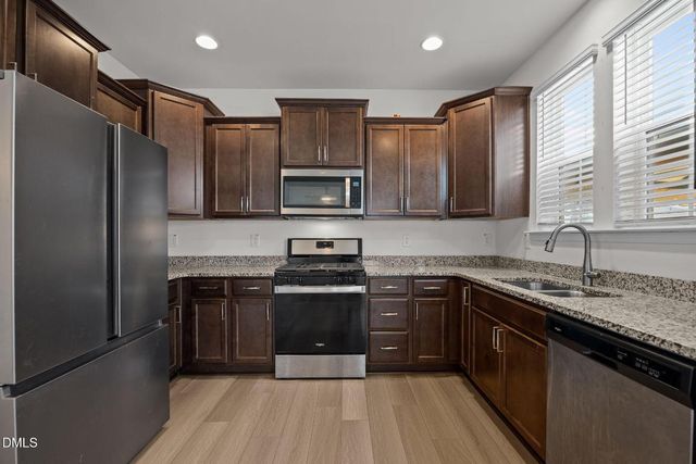 88 Antler Steel Drive, Clayton, NC 27527