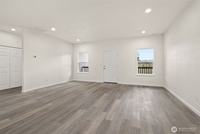 107 Winwood Ln, Winlock, WA 98596