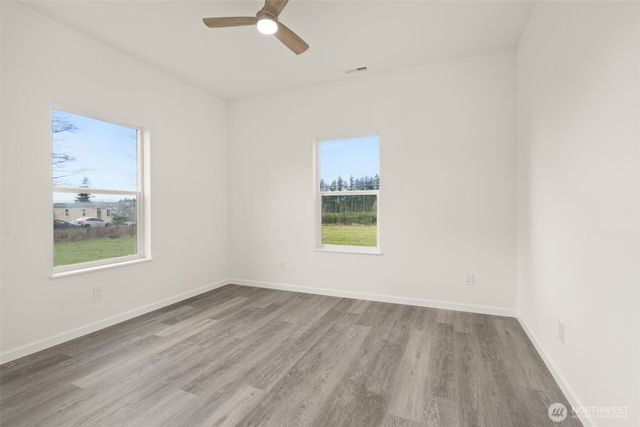 107 Winwood Ln, Winlock, WA 98596
