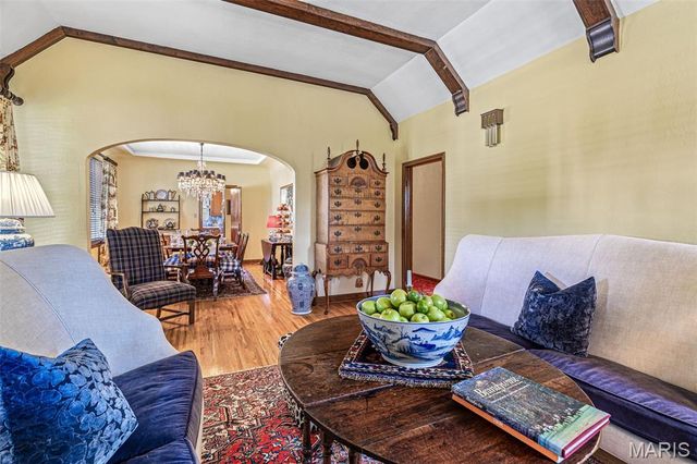 402 S 5th Street, De Soto, MO 63020