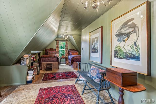 402 S 5th Street, De Soto, MO 63020
