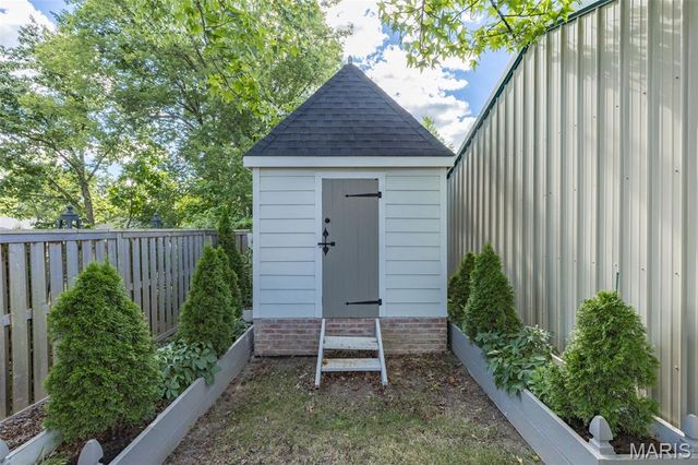 402 S 5th Street, De Soto, MO 63020