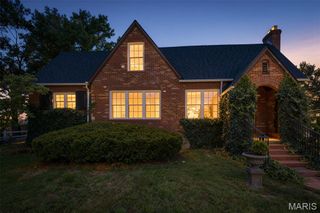 402 S 5th Street, De Soto, MO 63020