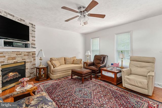 166 ROBBIE RD, Bumpass, VA 23024