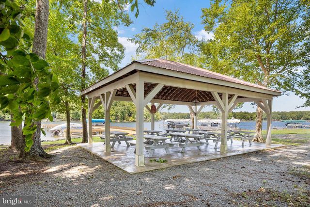 166 ROBBIE RD, Bumpass, VA 23024