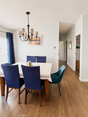 7560 Woodman 134, Van Nuys, CA 91405