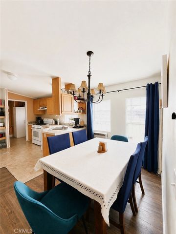 7560 Woodman 134, Van Nuys, CA 91405