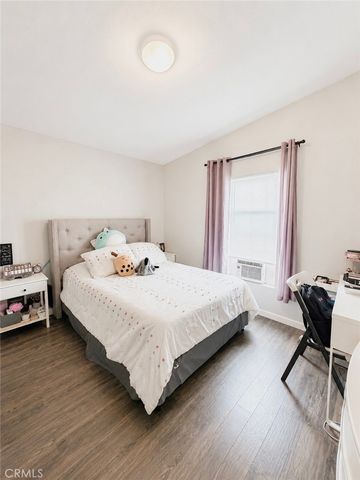 7560 Woodman 134, Van Nuys, CA 91405