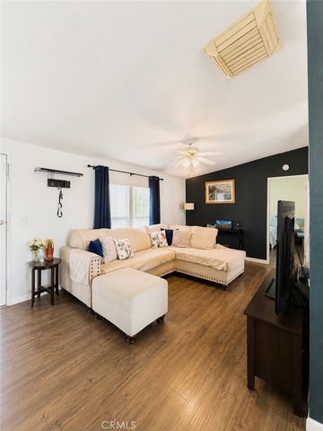 7560 Woodman 134, Van Nuys, CA 91405