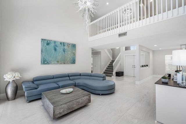 10616 Wheelhouse Circle, Boca Raton, FL 33428