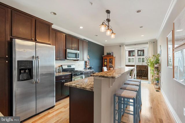 3860 QUARRY AVE, Baltimore, MD 21211