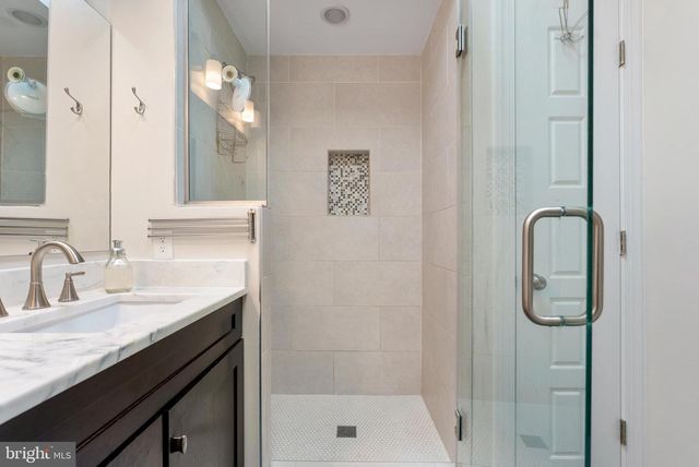 3860 QUARRY AVE, Baltimore, MD 21211