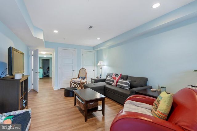 3860 QUARRY AVE, Baltimore, MD 21211