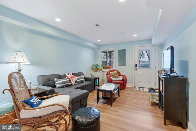 3860 QUARRY AVE, Baltimore, MD 21211