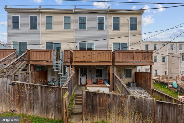 3860 QUARRY AVE, Baltimore, MD 21211