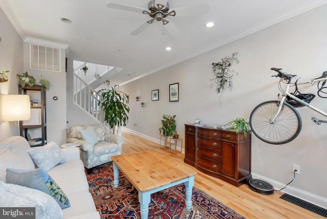 3860 QUARRY AVE, Baltimore, MD 21211