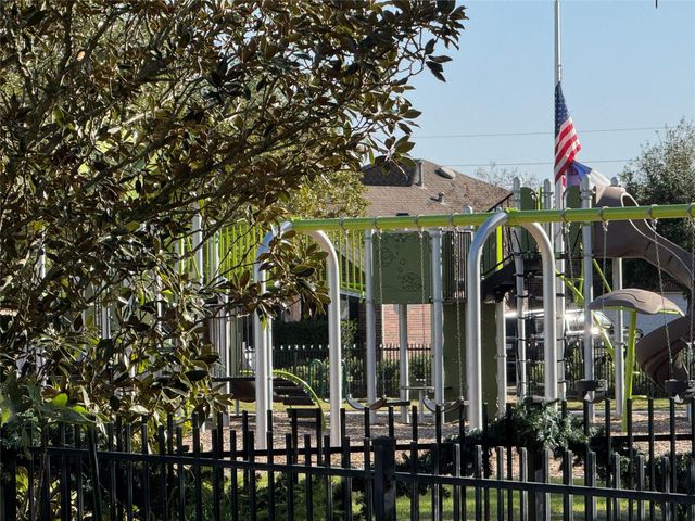 8415 Clover Leaf Drive, Rosenberg, TX 77469