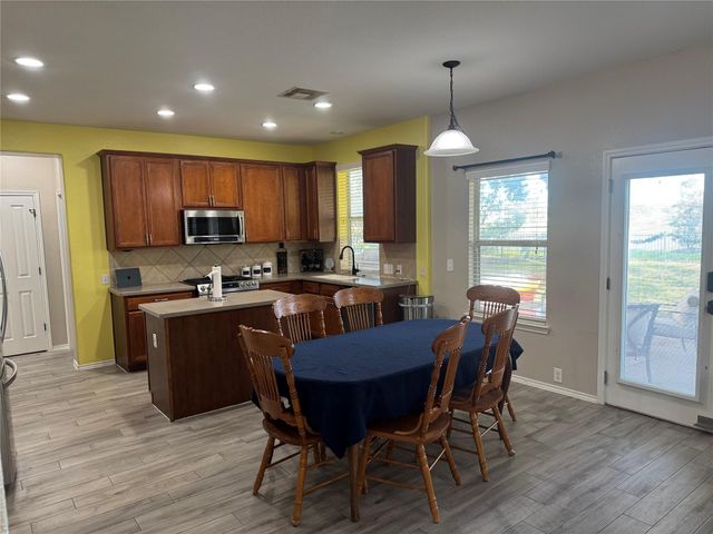 8415 Clover Leaf Drive, Rosenberg, TX 77469