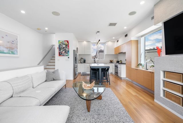 3 Dorchester 3J, Boston, MA 02127