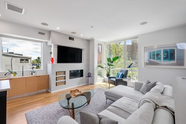 3 Dorchester 3J, Boston, MA 02127