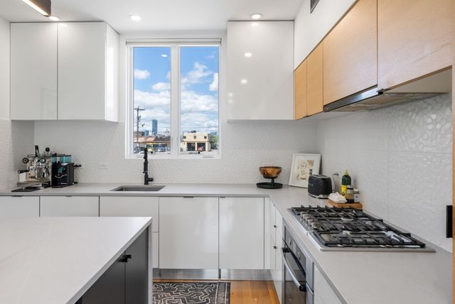 3 Dorchester 3J, Boston, MA 02127