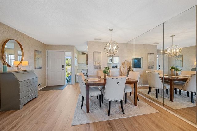 851 AUDUBON DRIVE 851, Bradenton, FL 34209