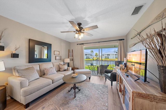 851 AUDUBON DRIVE 851, Bradenton, FL 34209