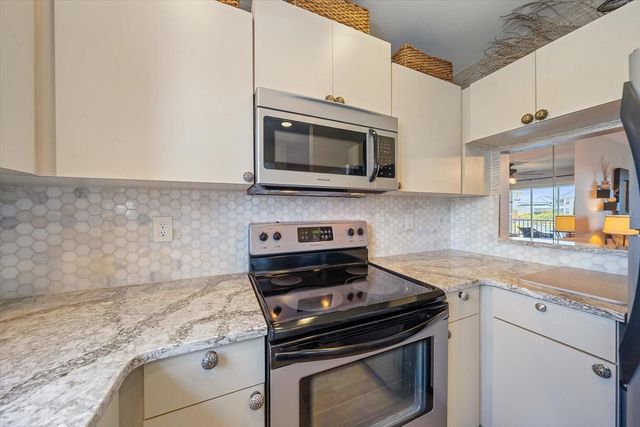 851 AUDUBON DRIVE 851, Bradenton, FL 34209