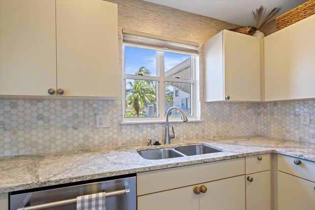 851 AUDUBON DRIVE 851, Bradenton, FL 34209