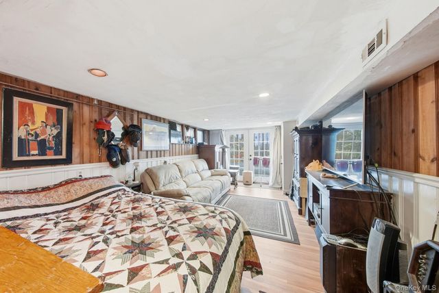 270 Crystal Run Road, Middletown, NY 10941